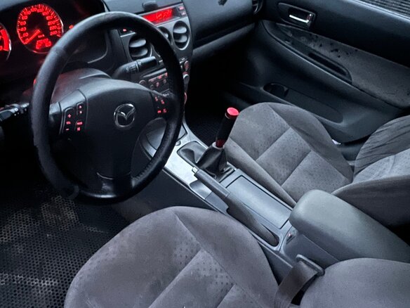 2004 Mazda 6 I (GG), серый, 100000 рублей - вид 3