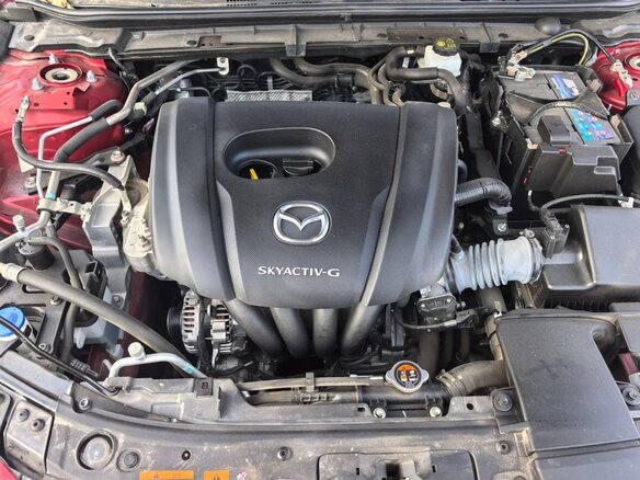 2020 Mazda 3 IV (BP), красный, 2100000 рублей - вид 9