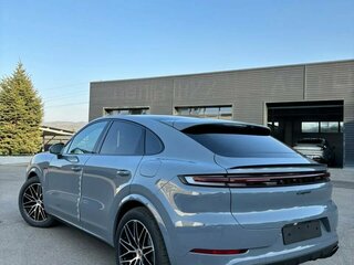 2026 Porsche Cayenne E-Hybrid Coupé III Рестайлинг, серый, 18990000 рублей, вид 2