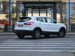 2018 Nissan Qashqai II, белый, 1615000 рублей, вид 3