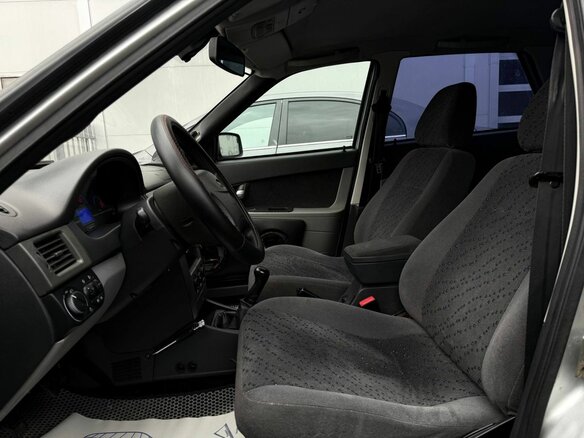 2009 Lada (ВАЗ) Priora I, серебристый, 270000 рублей - вид 8