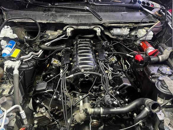 2009 BMW X5 4.8i II (E70), серый, 2250000 рублей - вид 25