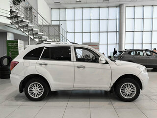 2014 Lifan X60 I, белый, 249000 рублей, вид 4