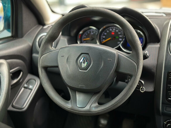 2017 Renault Duster I Рестайлинг, серебристый, 869000 рублей - вид 18
