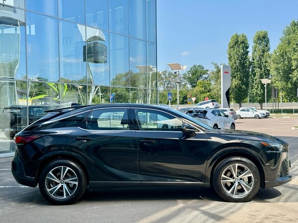 2025 Lexus RX 300 V, чёрный, 8375000 рублей - вид 3