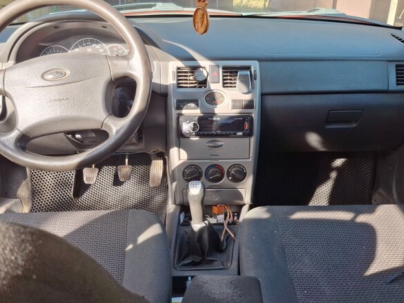 2011 Lada (ВАЗ) Priora I, зелёный, 250000 рублей - вид 5