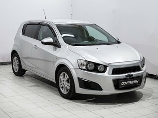 2012 Chevrolet Aveo II, серебристый, 719000 рублей, вид 1