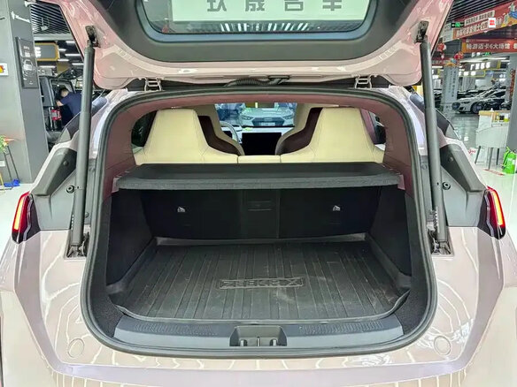 2024 Zeekr X 66 kWh I, розовый, 3713290 рублей - вид 7