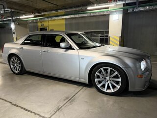 2008 Chrysler 300C SRT8 I, серебристый, 2500000 рублей, вид 5