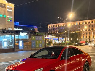 2011 Mercedes-Benz E-Класс 200 5G-Tronic IV (W212, S212, C207), красный, 1400000 рублей, вид 3
