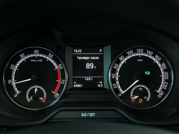 2018 Skoda Octavia III (A7) Рестайлинг, серый, 1890000 рублей - вид 17