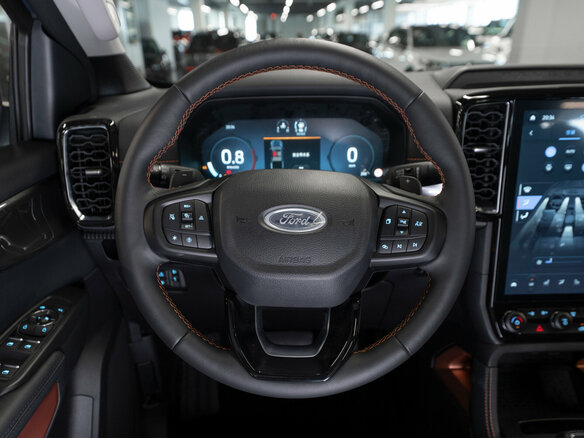 2026 Ford Ranger T6.2, серый, 5800000 рублей - вид 10