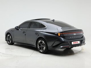 2023 Hyundai Sonata VIII (DN8) Рестайлинг, серый, 2530000 рублей, вид 3