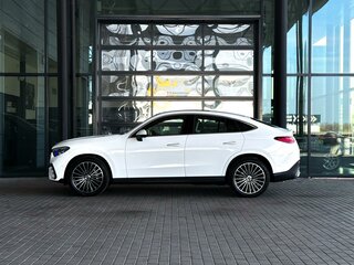 2026 Mercedes-Benz GLC Coupe 300 II (C254), белый, 10500000 рублей, вид 4