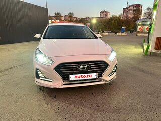 2018 Hyundai Sonata VII (LF) Рестайлинг, белый, 1950000 рублей, вид 1