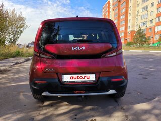 2022 Kia Soul III, красный, 2200000 рублей, вид 3
