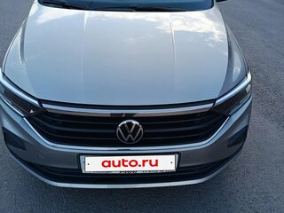 2021 Volkswagen Polo VI, серебристый, 1730000 рублей, вид 1