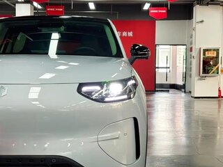2026 Leapmotor A10 39.8 kWh, серебристый, 1708011 рублей, вид 4