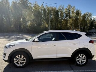 2019 Hyundai Tucson III Рестайлинг, белый, 2200000 рублей, вид 5