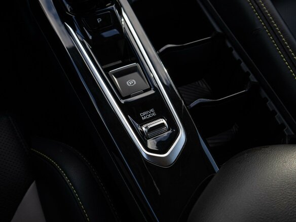 2023 Geely Coolray (Binyue Cool) I Рестайлинг, серый, 1950000 рублей - вид 25