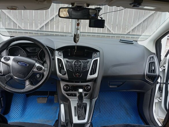 2013 Ford Focus III, белый, 565000 рублей - вид 9