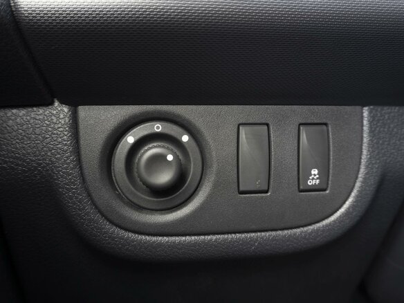 2021 Renault Logan Stepway II Рестайлинг, серый, 1019000 рублей - вид 12