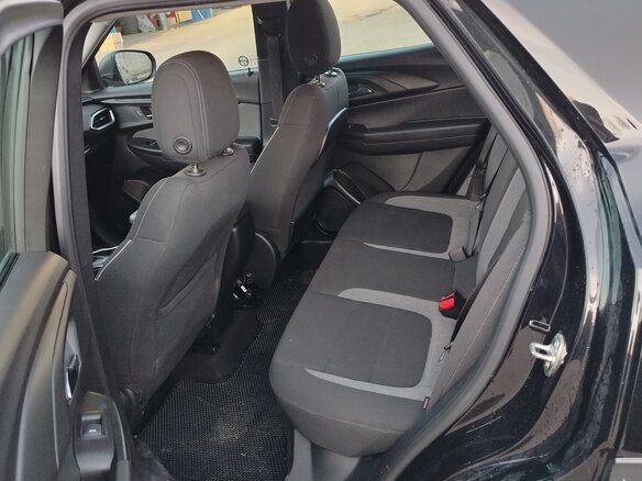 2021 Chevrolet TrailBlazer III, чёрный, 1750000 рублей - вид 13