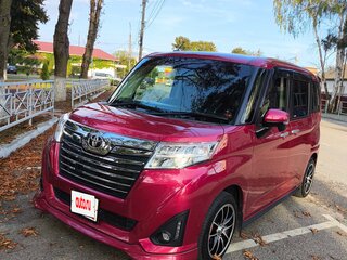 2017 Toyota Roomy I, красный, 880000 рублей, вид 1