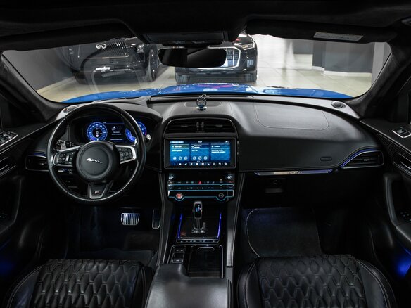 2019 Jaguar F-Pace SVR I, голубой, 7400166 рублей - вид 23