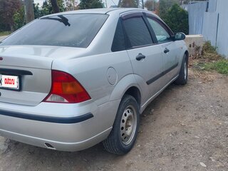 2003 Ford Focus I Рестайлинг, серебристый, 280000 рублей, вид 4