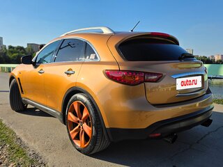 2009 Infiniti FX50 II (S51), золотистый, 1800000 рублей, вид 4