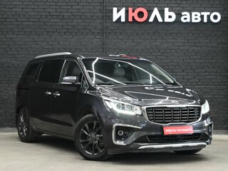 2020 Kia Carnival III, серый, 3130000 рублей, вид 3