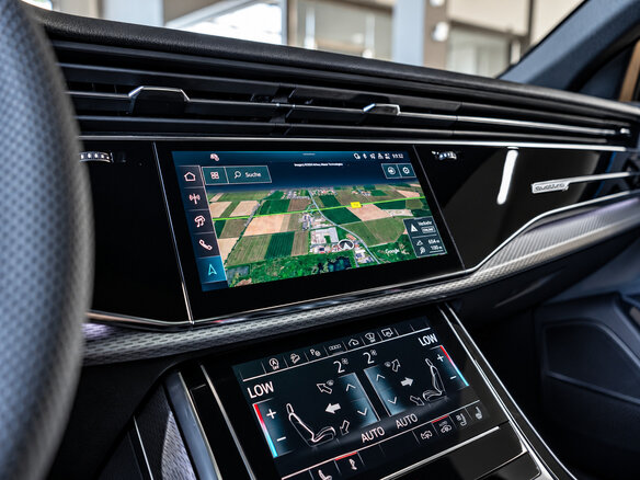 2026 Audi Q8 50 TDI I (4M) Рестайлинг, серый, 14290000 рублей - вид 10