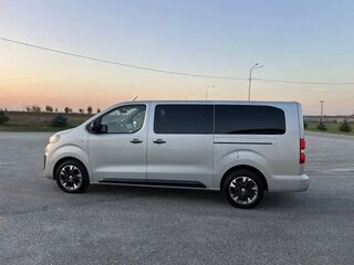2020 Opel Zafira Life L I, серебристый, 4100000 рублей, вид 3