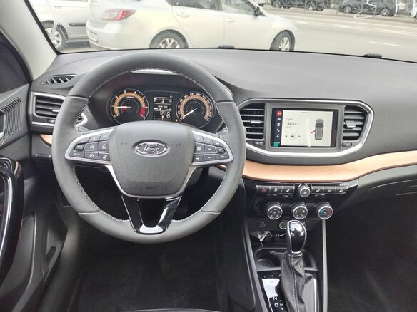 2026 Lada (ВАЗ) Vesta SW Cross I Рестайлинг (NG), белый - вид 11
