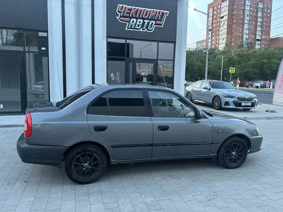 2007 Hyundai Accent ТагАЗ II, серый, 350000 рублей - вид 2