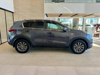 2017 Kia Sportage IV, серый, 1479990 рублей, вид 4
