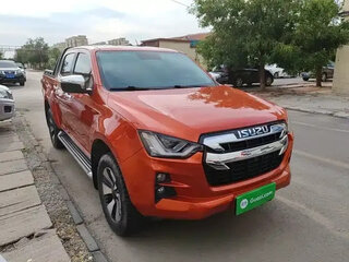 2023 Isuzu D-Max III, оранжевый, 2950000 рублей, вид 1