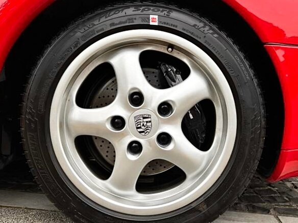 1995 Porsche 911 Carrera IV (993), красный - вид 16