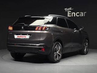 2022 Peugeot 3008 II Рестайлинг, серебристый, 1490222 рублей, вид 3