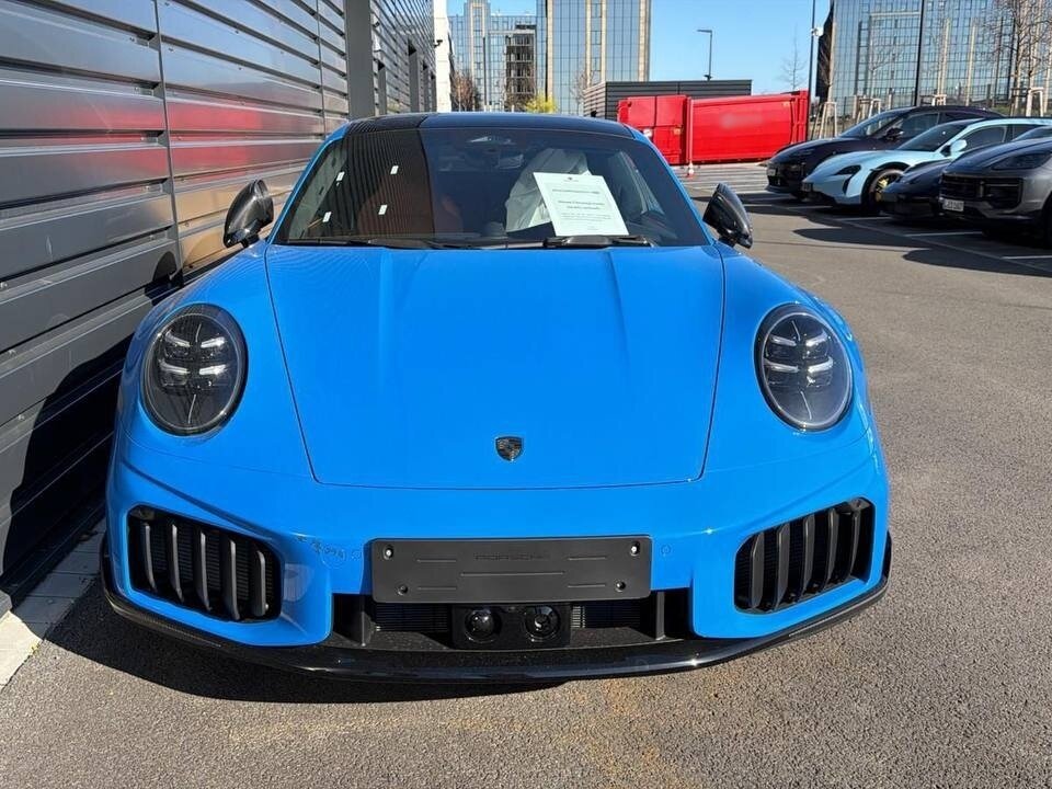 Открыть фотографии: Porsche 911 VIII (992) Рестайлинг