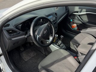 2020 Lada (ВАЗ) Vesta CNG I, белый, 670000 рублей, вид 5