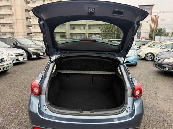 2016 Mazda Axela III, синий, 970000 рублей - вид 15