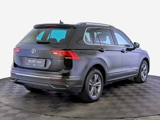 2020 Volkswagen Tiguan II Рестайлинг, чёрный, 3050000 рублей, вид 5