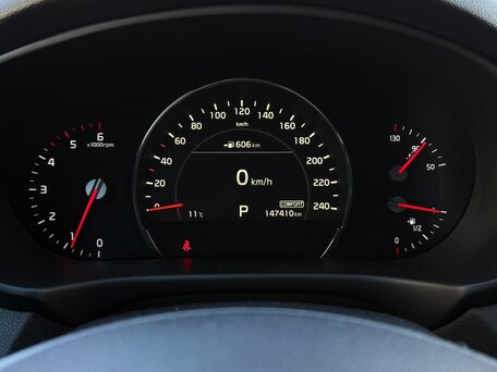 2019 Kia Sorento III Prime Рестайлинг, белый, 3250000 рублей, вид 2