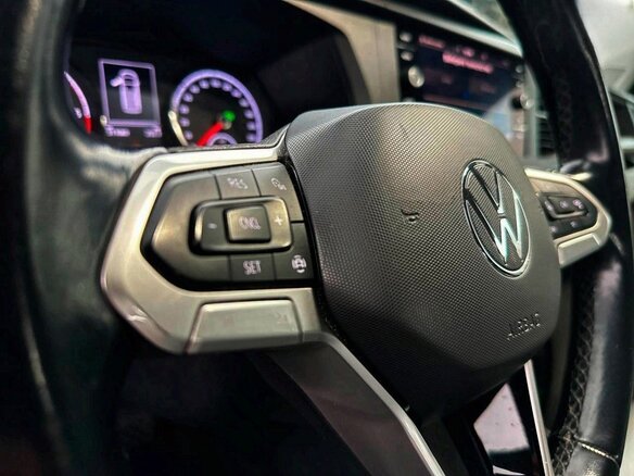 2022 Volkswagen Caravelle Long T6 Рестайлинг, серый - вид 11