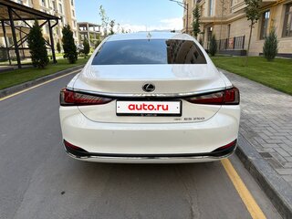 2020 Lexus ES 250 VII, белый, 3550000 рублей, вид 5