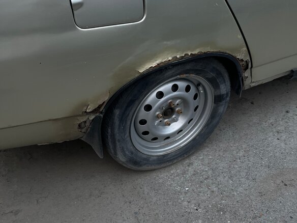 2006 Lada (ВАЗ) 2110, серебристый, 140000 рублей - вид 18