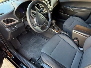 2021 Hyundai Solaris II Рестайлинг, чёрный, 1650000 рублей, вид 5