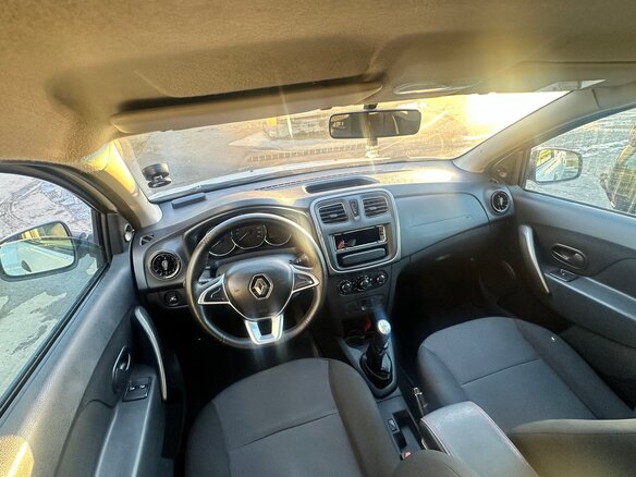 2018 Renault Logan II Рестайлинг, белый, 520000 рублей - вид 7